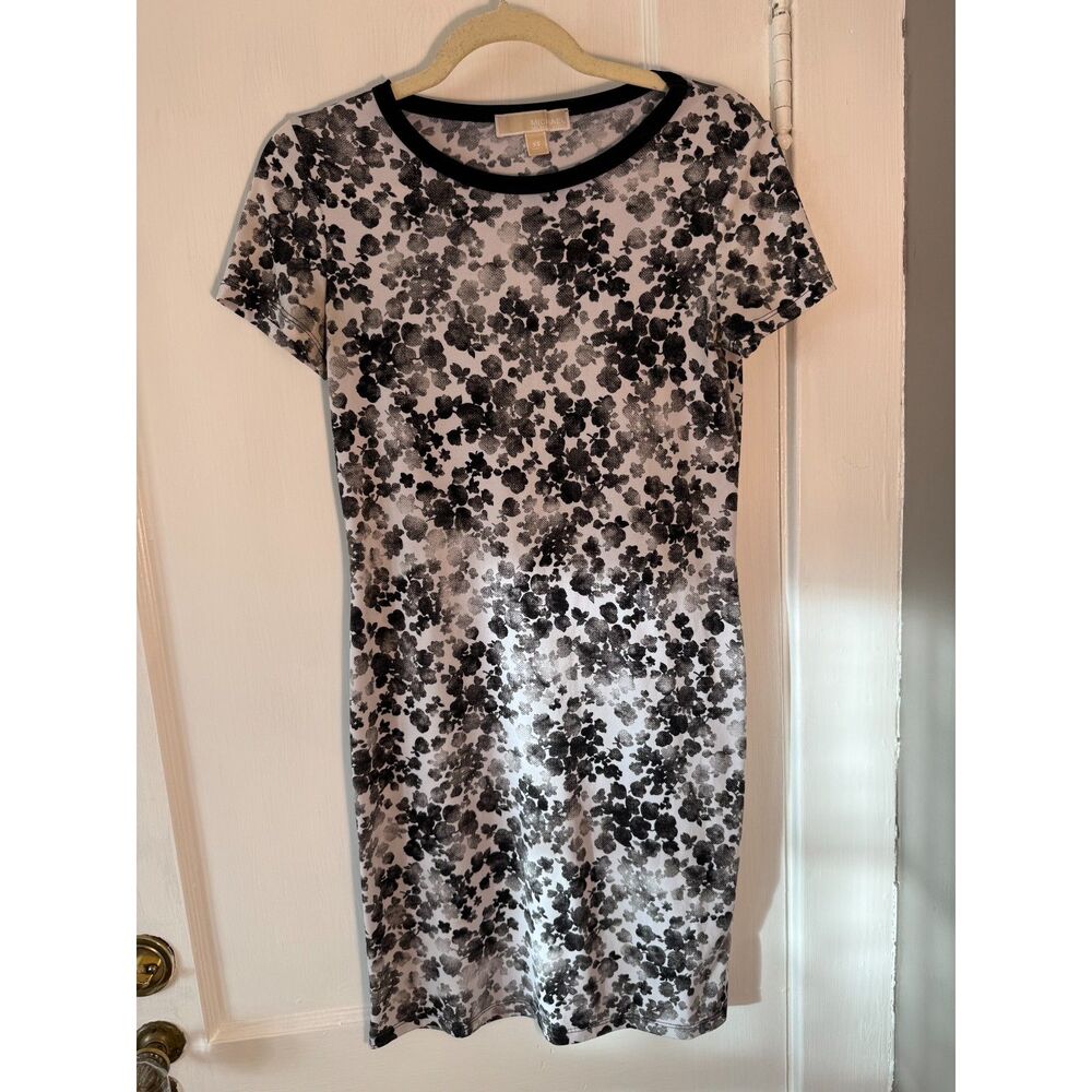 Michael Kors Black and White Floral Short Sleeve Dress